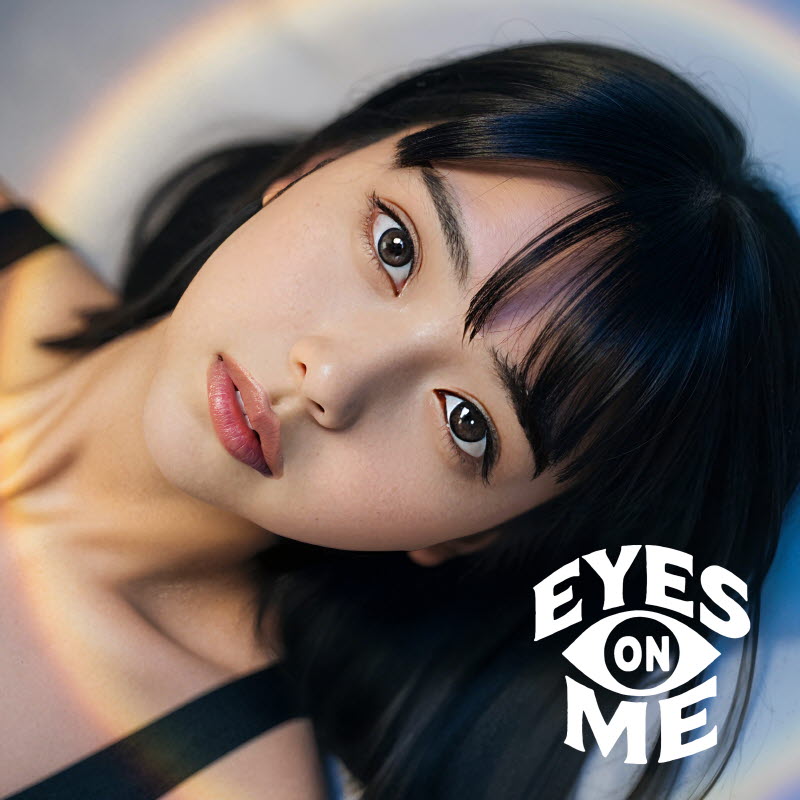 eyes on me